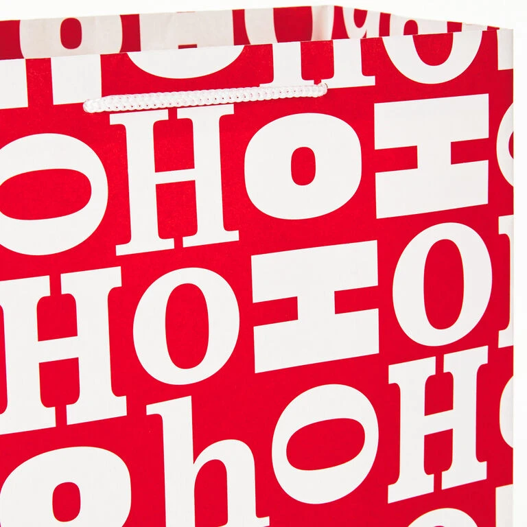 Hallmark Assorted Sizes And Designs 12-Pack Christmas Gift Bags 7 Hallmark Assorted Sizes And Designs 12-Pack Christmas Gift Bags - Image 5