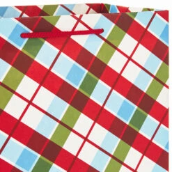 Hallmark Assorted Sizes And Designs 18-Pack Christmas Gift Bags -Hallmark online Shop 18 Assorted Sizes and Designs Christmas Gift Bags 5XGB1409 06