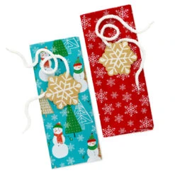 Hallmark Snowmen On Blue And Snowflakes On Red 2-Pack Giant Plastic Christmas Gift Bags -Hallmark online Shop Assorted Giant Plastic Christmas Gift Bags 5XGB1452 06