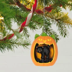 Hallmark Happy Halloween! Ornament 9 Hallmark Happy Halloween! Ornament -Hallmark online Shop Black Cat Pumpkin Diorama Keepsake Ornament 1799QFO5311 02