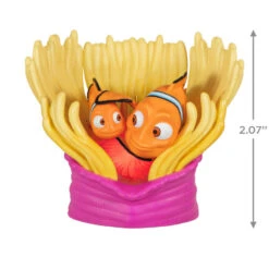 Hallmark Disney/Pixar Finding Nemo 20th Anniversary Marlin & Nemo Ornament -Hallmark online Shop DisneyPixar Nemo and Marlin Keepsake Ornament 2199QXD6607 03