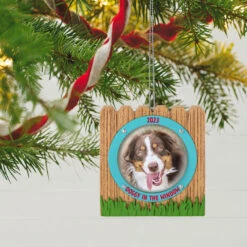 Hallmark Doggy In The Window 2023 Photo Frame Ornament 9 Hallmark Doggy In The Window 2023 Photo Frame Ornament -Hallmark online Shop Doggy in Window Fence Picture Frame Keepsake Ornament 1599QGO2599 02