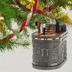 Hallmark Star Wars: The Empire Strikes Back™ Into The Carbon-Freezing™ Chamber Ornament With Light, Sound And Motion -Hallmark online Shop Empire Strikes Back Carbon Freezing Keepsake Ornament 6499QXI7117 02