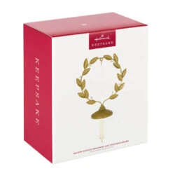 Hallmark Golden Wreath Metal Ornament And Stocking Hanger -Hallmark online Shop Gold Wreath Keepsake Ornament and Stocking Hanger 1QSB6287 04