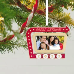 Hallmark Great Getaway 2023 Metal Photo Frame Ornament 9 Hallmark Great Getaway 2023 Metal Photo Frame Ornament -Hallmark online Shop Great Getaway Picture Frame Keepsake Ornament 1999QHX3097 02