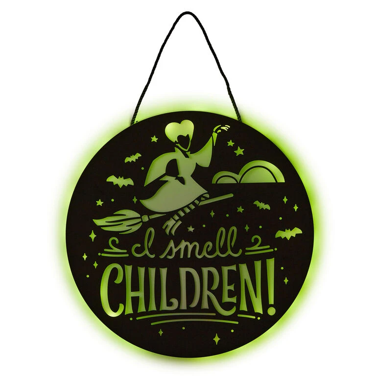 Hallmark Disney Hocus Pocus I Smell Children Porch Decor With Light 6 Hallmark Disney Hocus Pocus I Smell Children Porch Decor With Light - Image 4