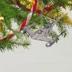 Hallmark Star Wars: The Mandalorian™ The Mandalorian's N-1 Starfighter™ Ornament -Hallmark online Shop Mandalorian Starfighter Keepsake Ornament 2999QXI7119 02