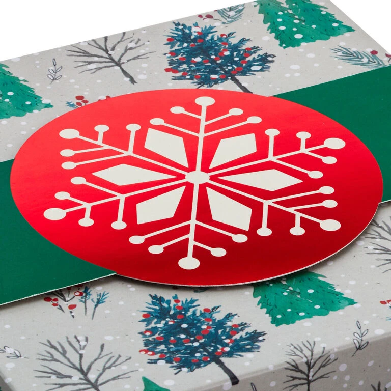 Hallmark Merry And Bright 3-Pack Christmas Gift Boxes, Assorted Sizes And Designs 7 Hallmark Merry And Bright 3-Pack Christmas Gift Boxes, Assorted Sizes And Designs - Image 5