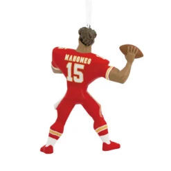 NFL Kansas City Chiefs Patrick Mahomes II Hallmark Ornament -Hallmark online Shop NFL Kansas City Chiefs Patrick Mahomes II Christmas Ornament 1OSL1547 05