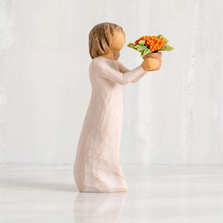 Willow Tree It's The Little Things Figurine, 5.5" H 4 Willow Tree It's The Little Things Figurine, 5.5" H - Image 2